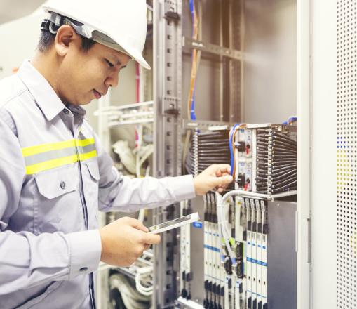 Цахилгаан угралтын үйлчилгээ